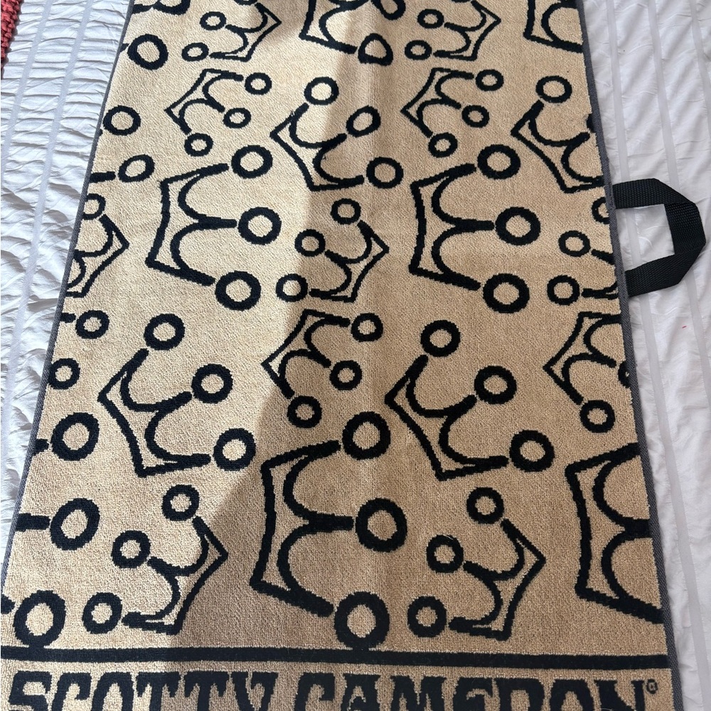 Scotty Cameron Beige and Black Crown Pattern Towel